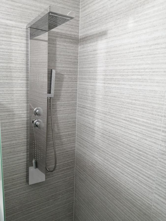 Contact Hotel Arc-En-Ciel - Reouverture - Entierement Renove Mulhouse Bagian luar foto