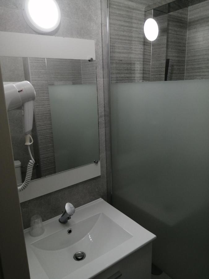 Contact Hotel Arc-En-Ciel - Reouverture - Entierement Renove Mulhouse Bagian luar foto