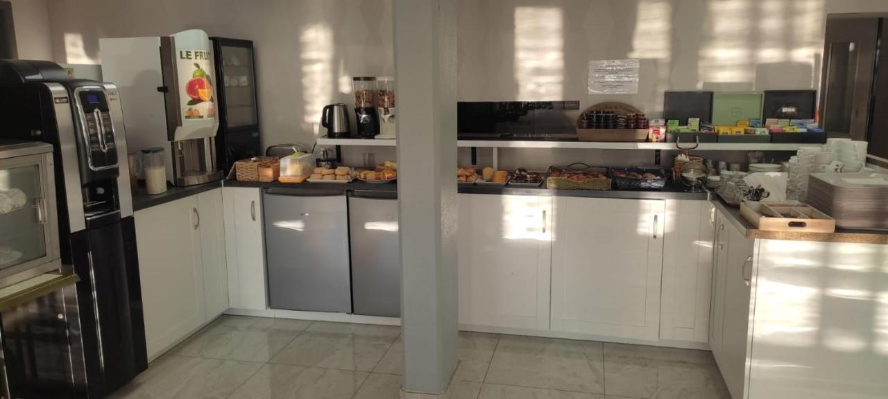 Contact Hotel Arc-En-Ciel - Reouverture - Entierement Renove Mulhouse Bagian luar foto