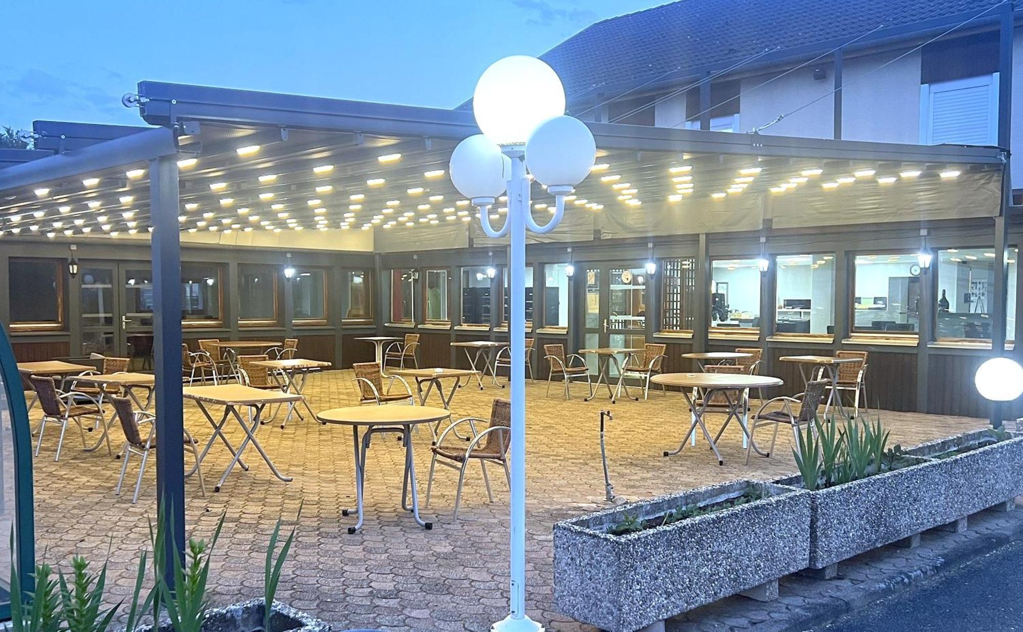Contact Hotel Arc-En-Ciel - Reouverture - Entierement Renove Mulhouse Bagian luar foto