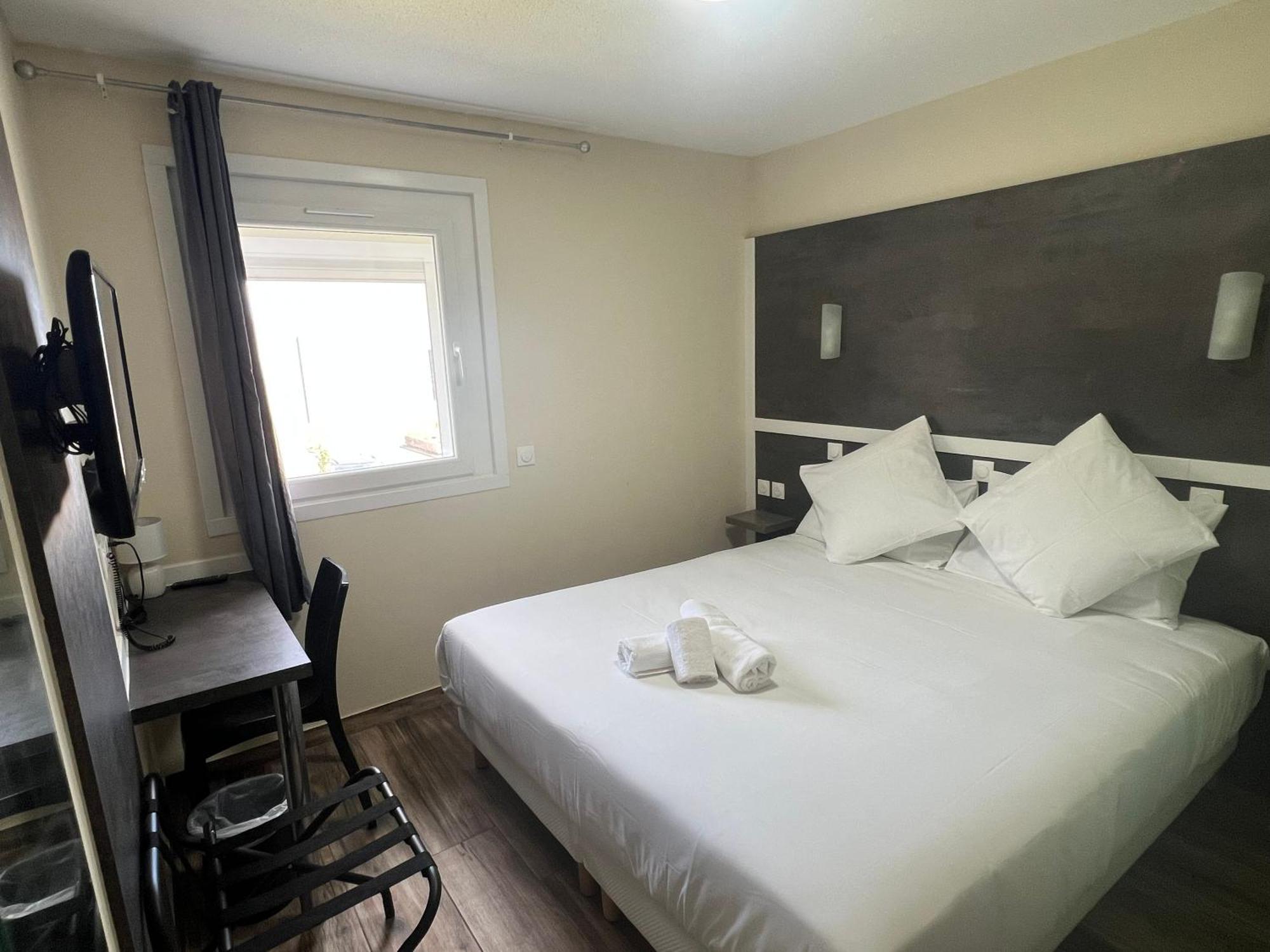 Contact Hotel Arc-En-Ciel - Reouverture - Entierement Renove Mulhouse Bagian luar foto
